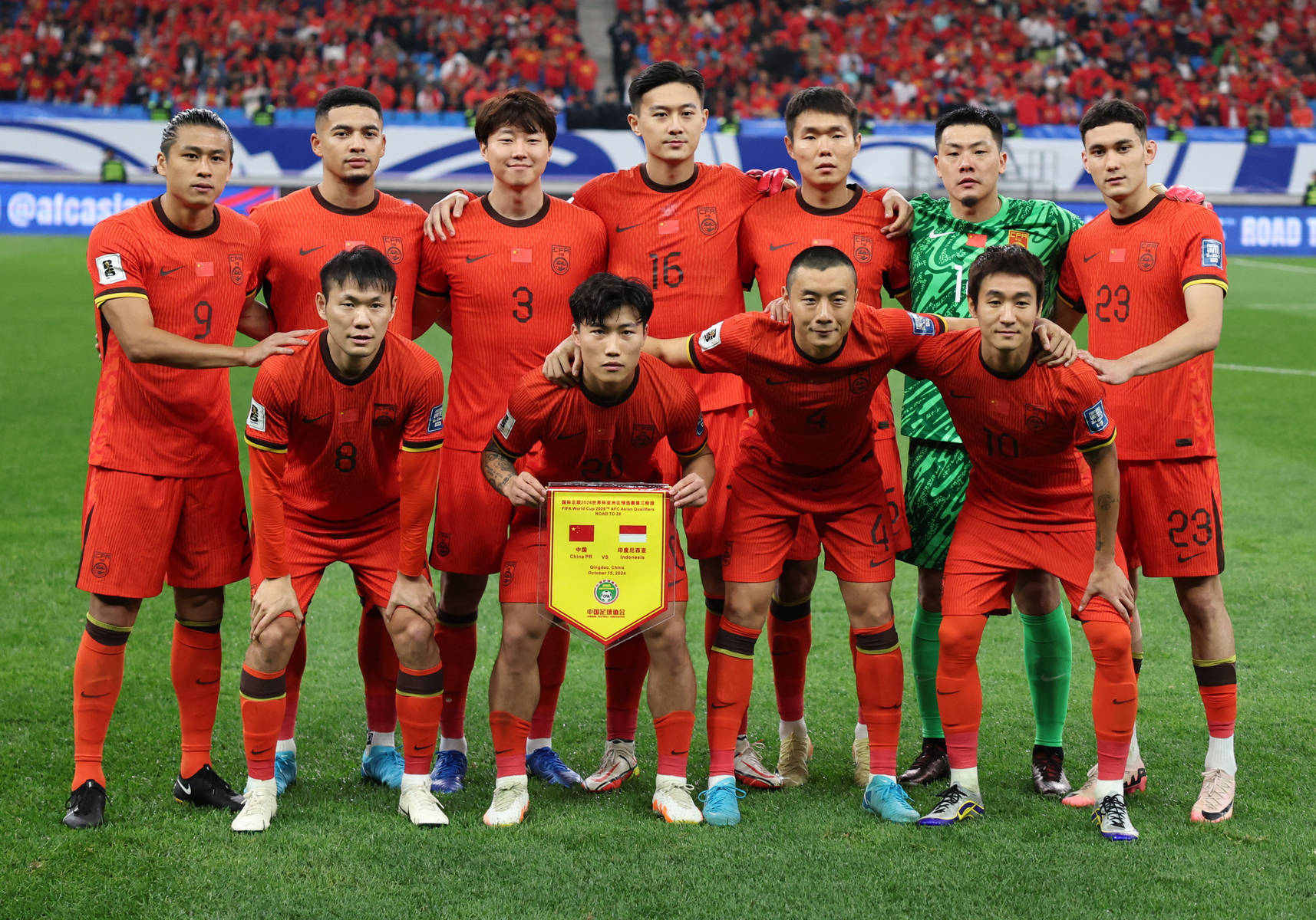 爱游戏官方-印尼队险胜日本队，石宇奇扛起全队