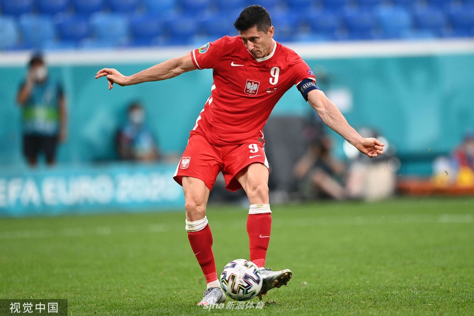 ayx世界杯2026-瑞典队绝杀波兰队，王皓惊艳四座