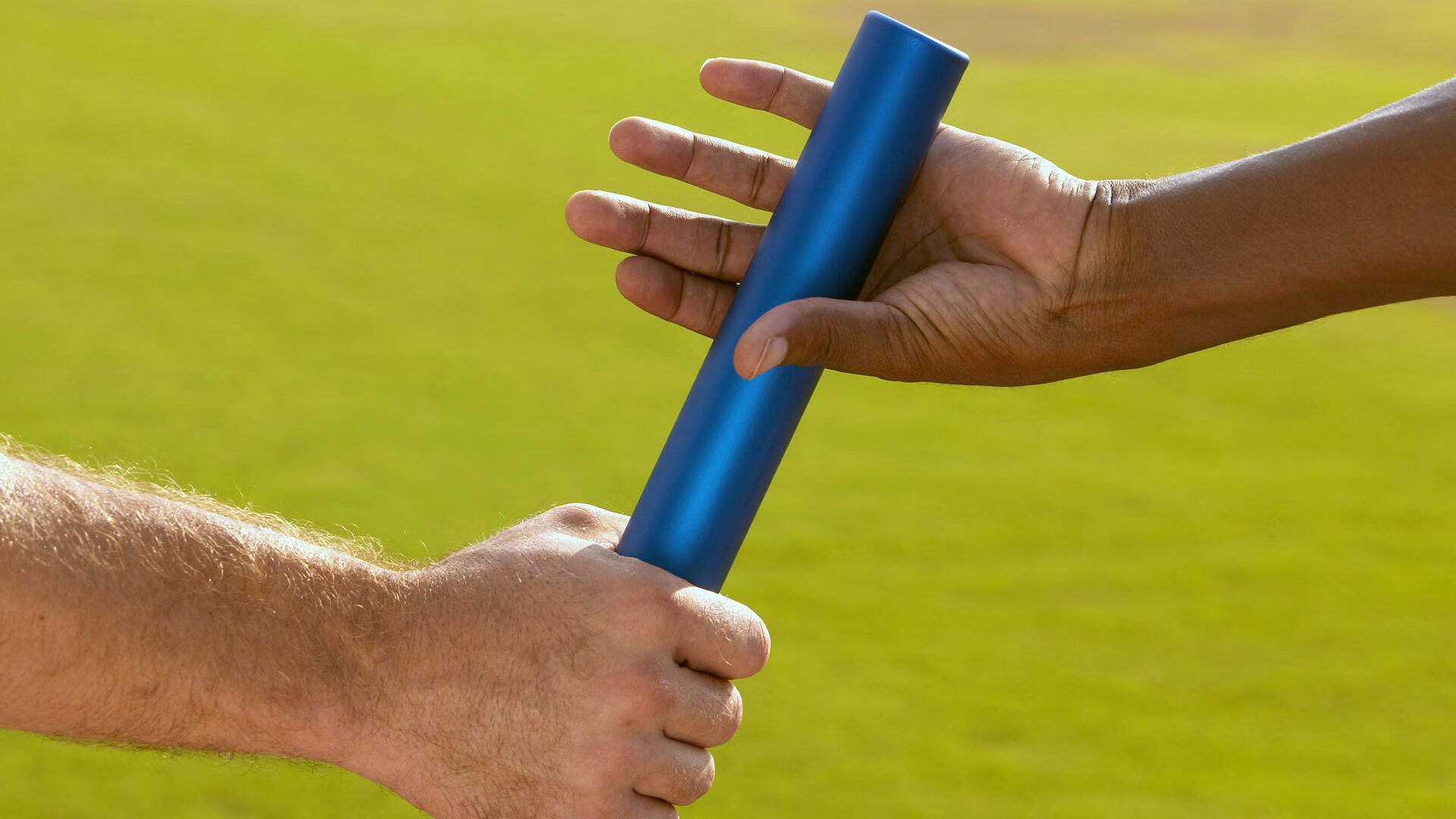 爱游戏官方-那不勒斯惊雷与伯纳乌新王，足球世界没有永恒的秩序